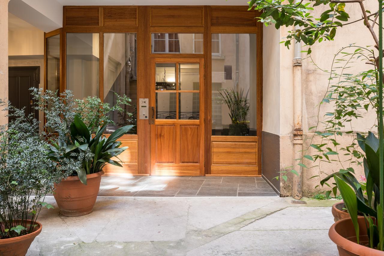 Honore - Suite Francois Dauphin Lyon Exterior photo